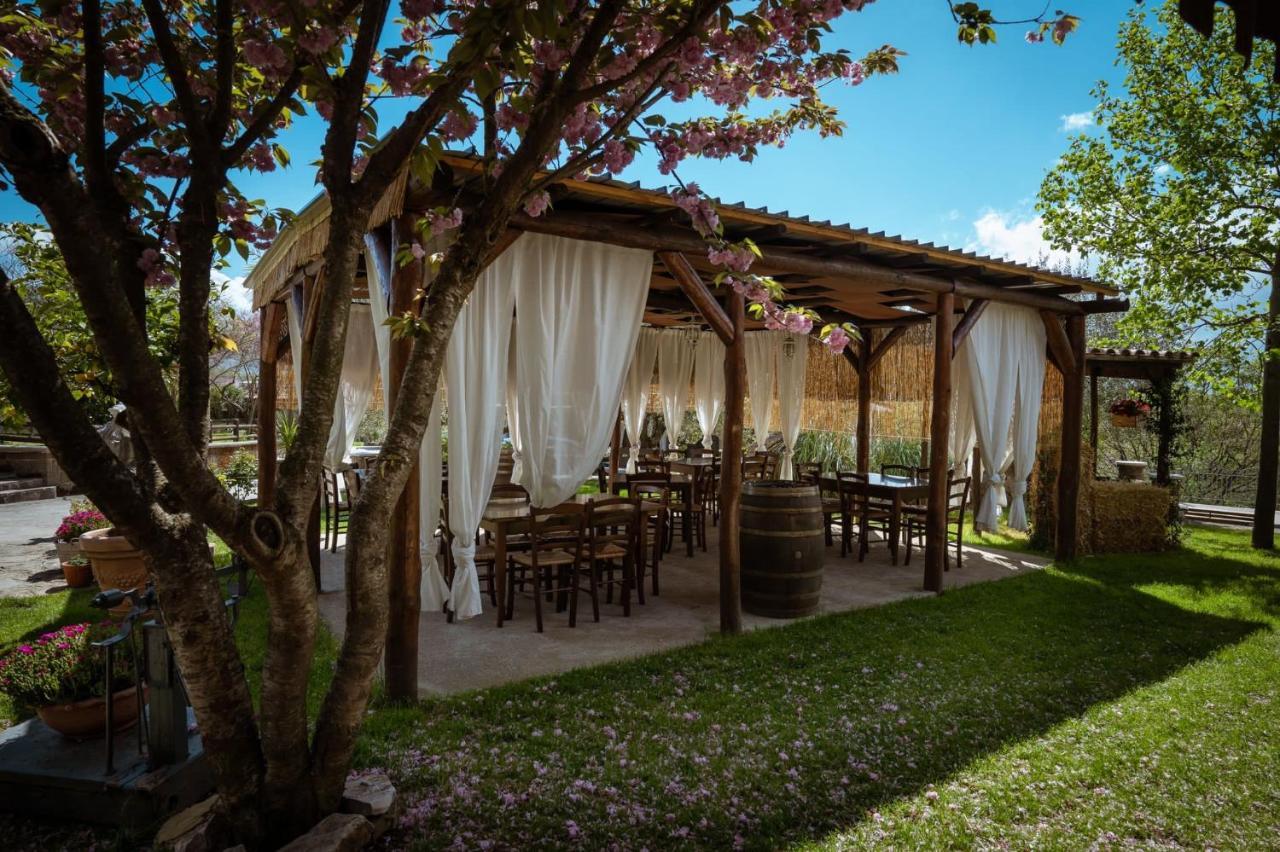 Agriturismo a casa di Susanna Santo Stefano del Sole Exterior foto